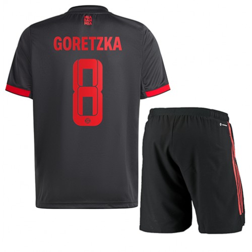 Dres Bayern Munich Leon Goretzka #8 Rezervni za djecu 2022-23 Kratak Rukav (+ kratke hlače)